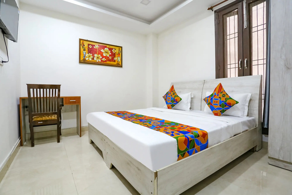 FabHotel Premium Rooms