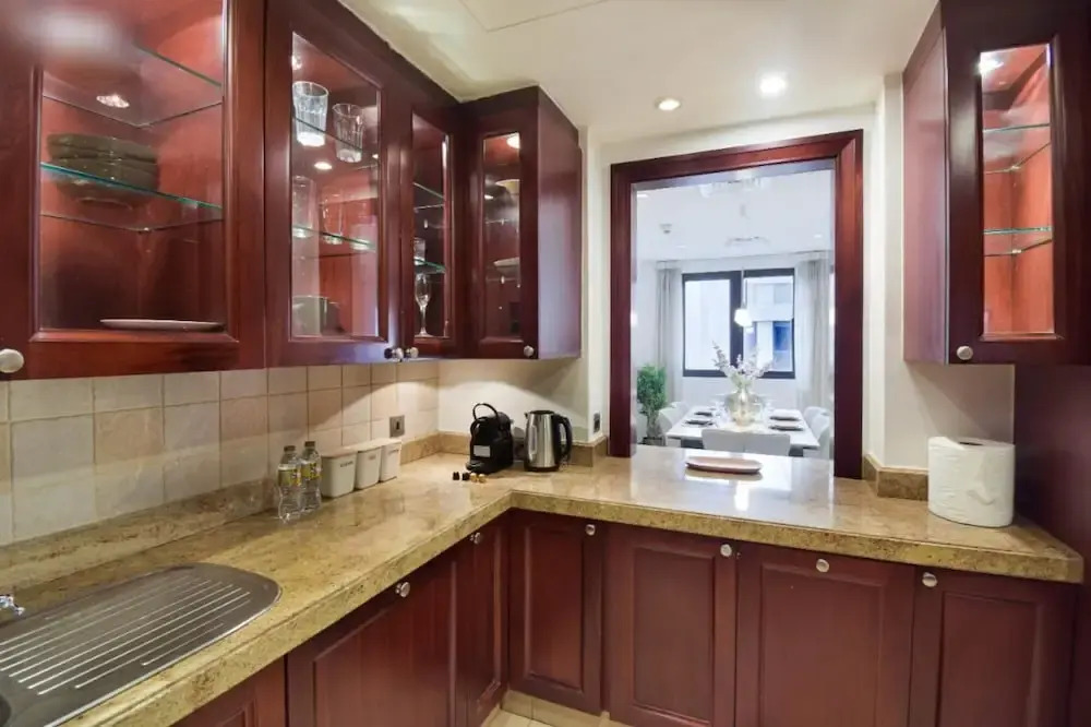 Dashing 2B Apt in Old Downtown