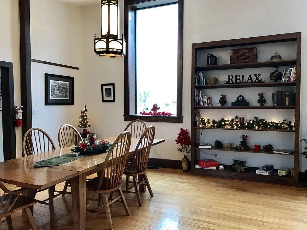 Mcgrady Inn - Bed And Breakfast