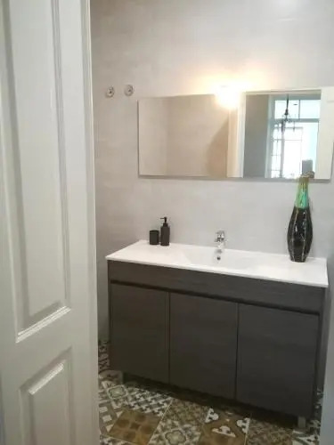 Alfama Apartments Services