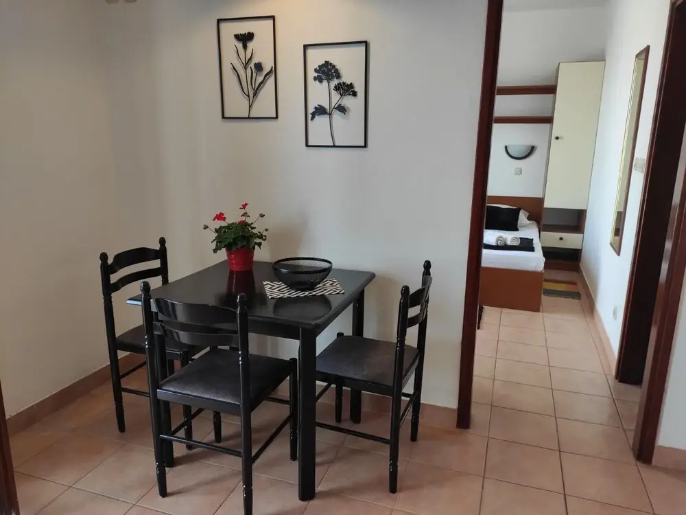 Nives - Great Location - A6