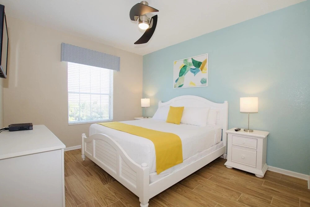 Vista Cay Standard 3 Bedroom Penthouse 3123