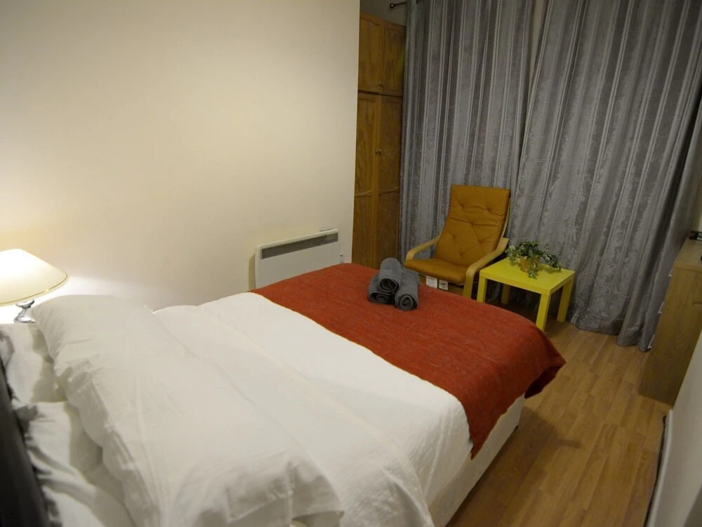 Central Reading Friar Street Serviced Apartment