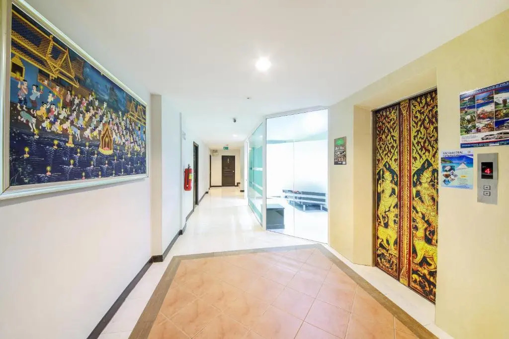 Tanawan Phuket Hotel