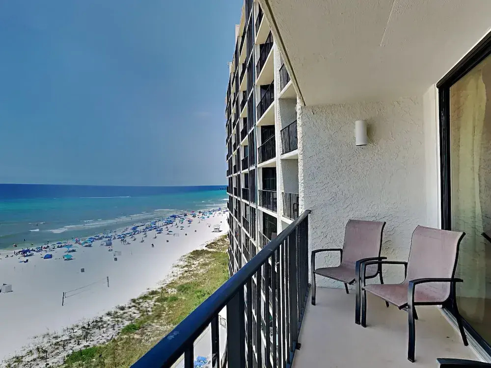 Edgewater Tower III by Resort Collection