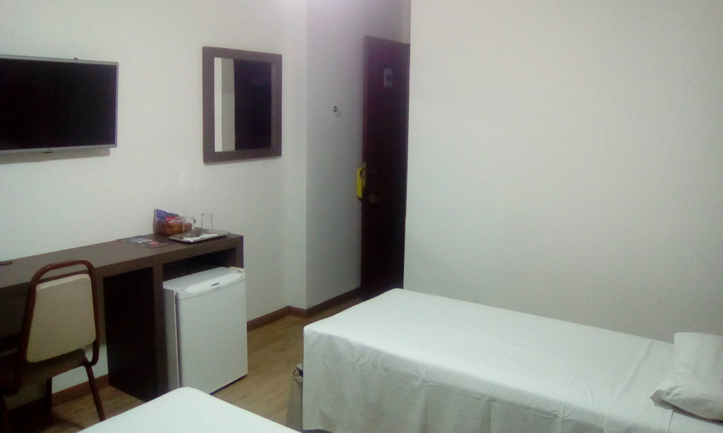 David Plaza Hotel