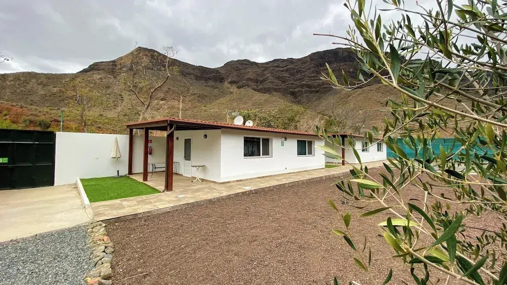 Spacious Country House in Arteara Near Maspalomas