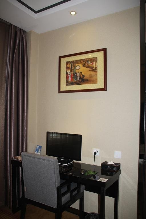 Yongqing Hotel
