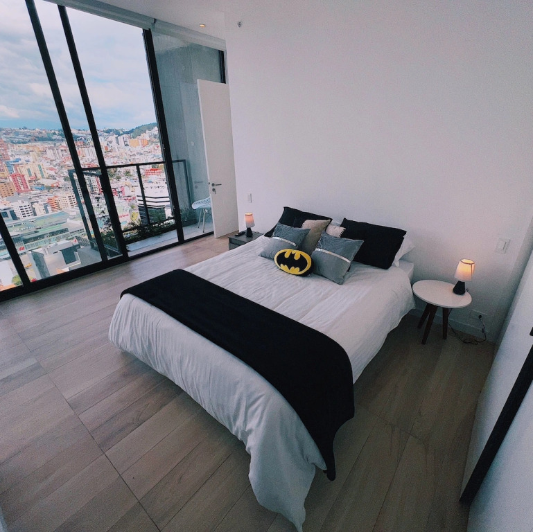 Baticueva Penthouse Piso 28