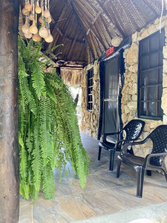 Quetzal Dorado Eco-Lodge by Mareygua