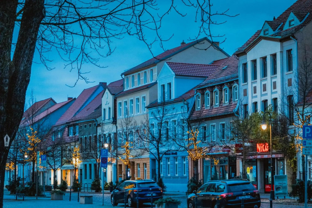 Der Sachsenhof - Zentral gelegene Ferienwohnung direkt am Markt und Kirche