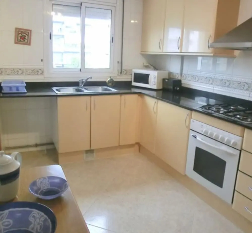 Apartment - 3 Bedrooms with Pool - 106587