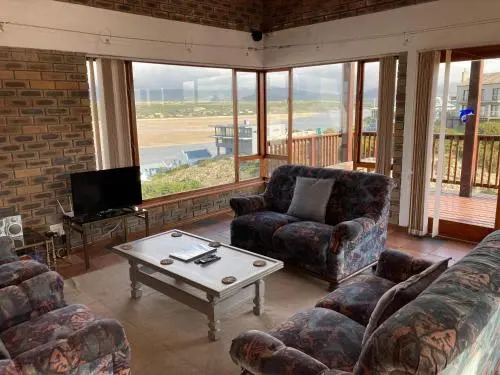 Net Net Holiday Home