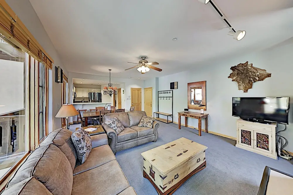74cresrd 2 Bedroom Condo