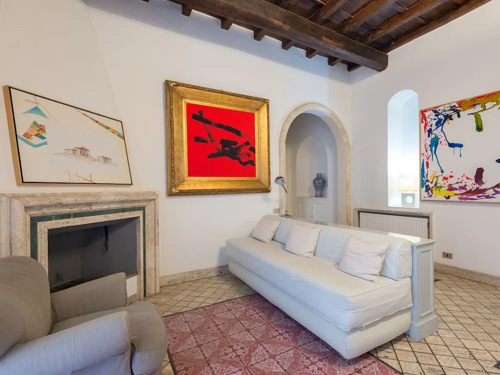 Rsh Condotti Exclusive Apartment