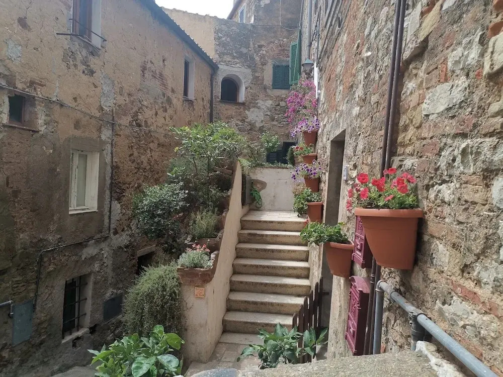 Between sky and sea in an Exclusive Village Full of Charm With a Private Terrace