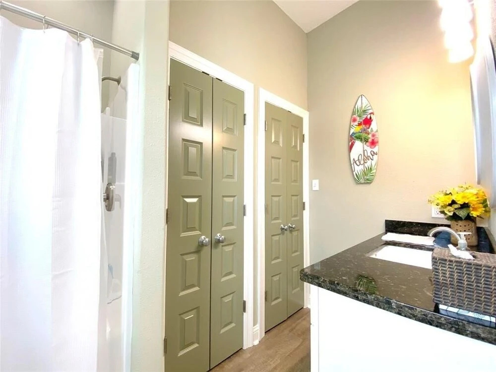 Sea Beauty 3 Bedroom Home by Redawning