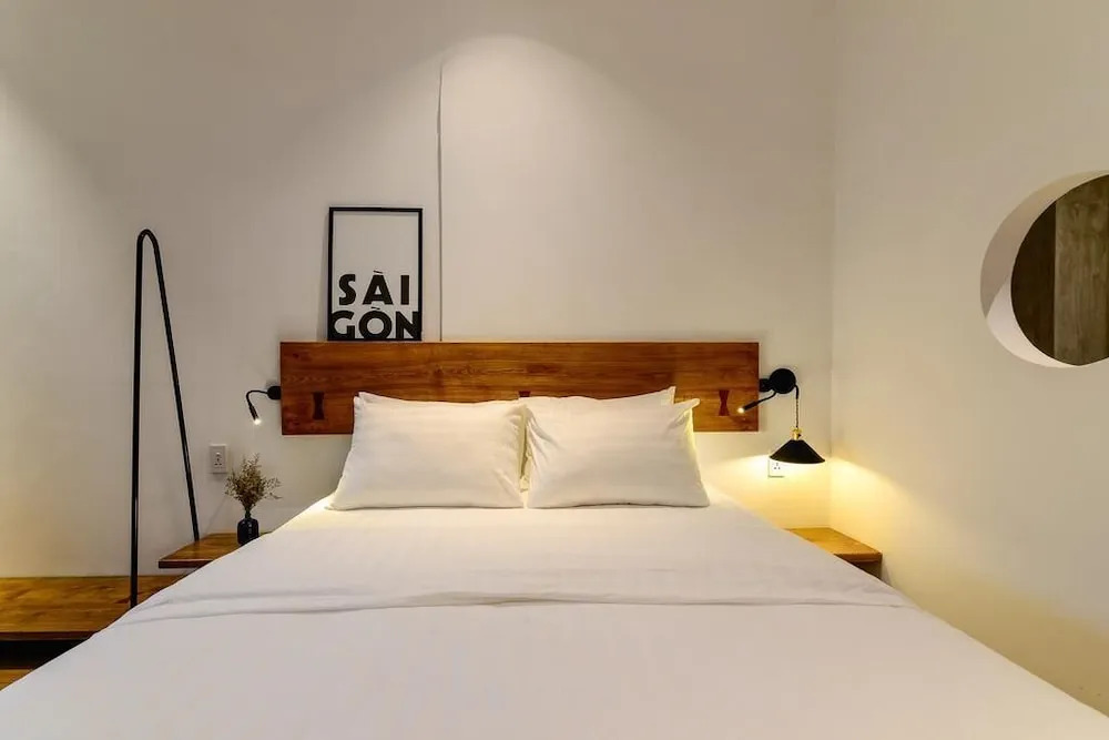 The Hut Boutique Hotel-Notre Dame