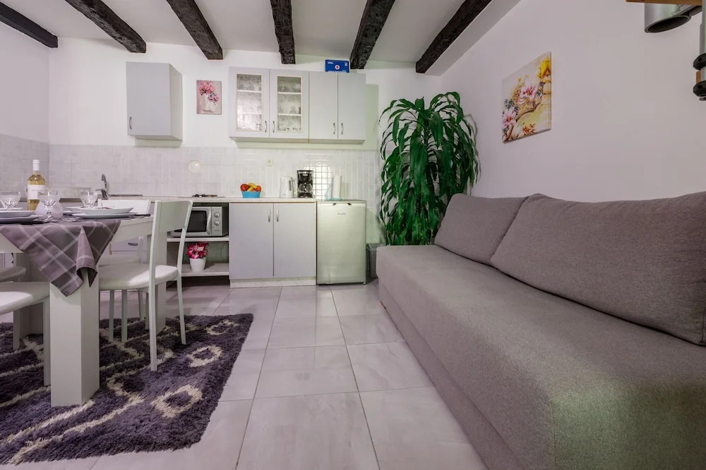 Apartment Lozann