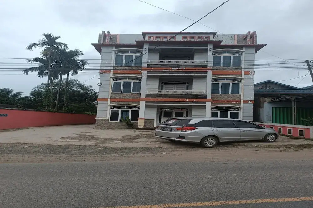 Hotel O Ervina Homestay Syariah Batakan