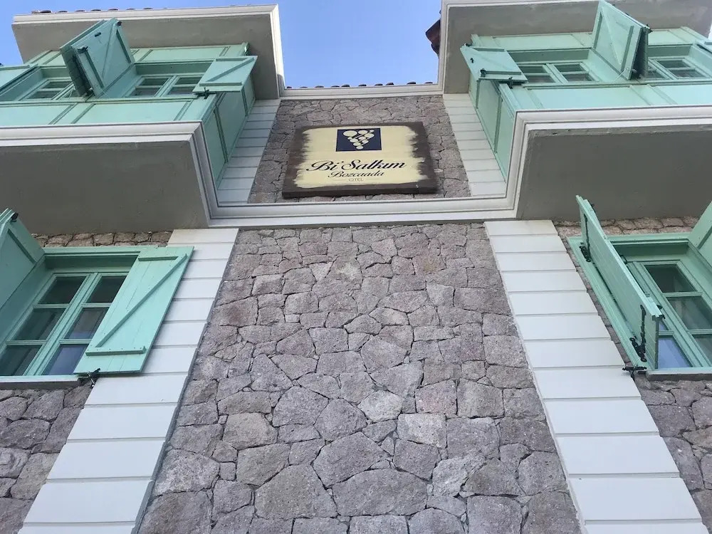 Bi Salkım Bozcaada Otel