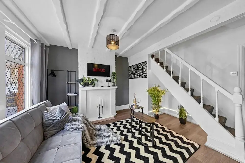 Charming Chatham Apartment With 3 Bedrooms