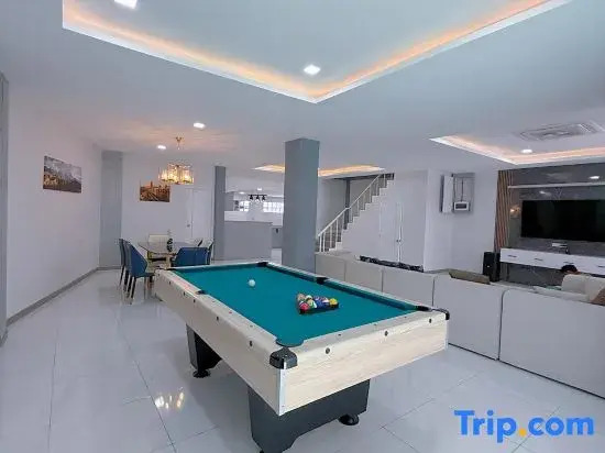 Anjia Serene Pool Villa