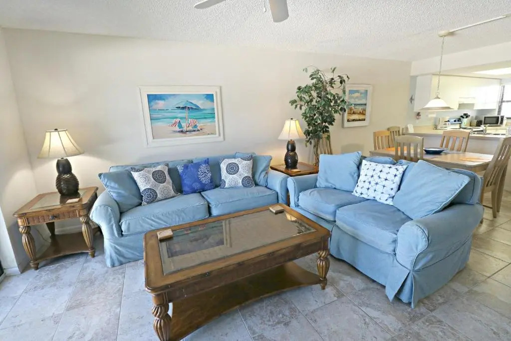 Ocean Village Club L24