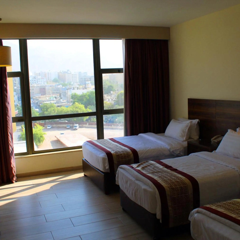 Lacosta Hotel