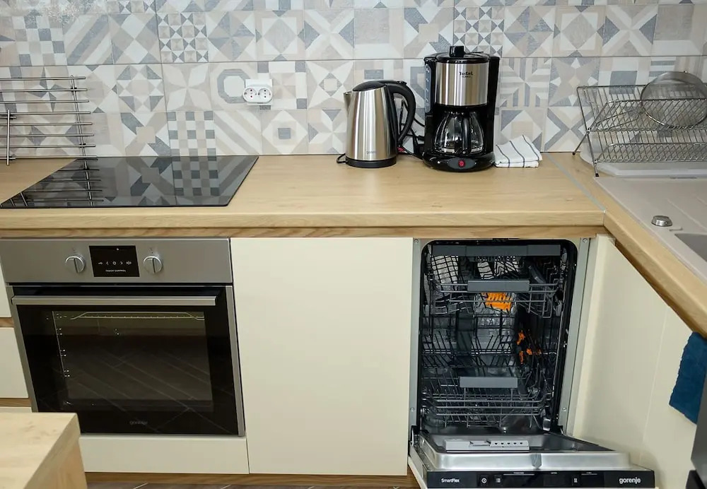 FM Luxury 1-BDR Apartment - White Lagoon in Apartcomplex Magnolia