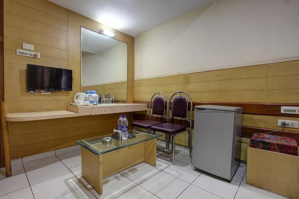 Hotel Rajsangam International