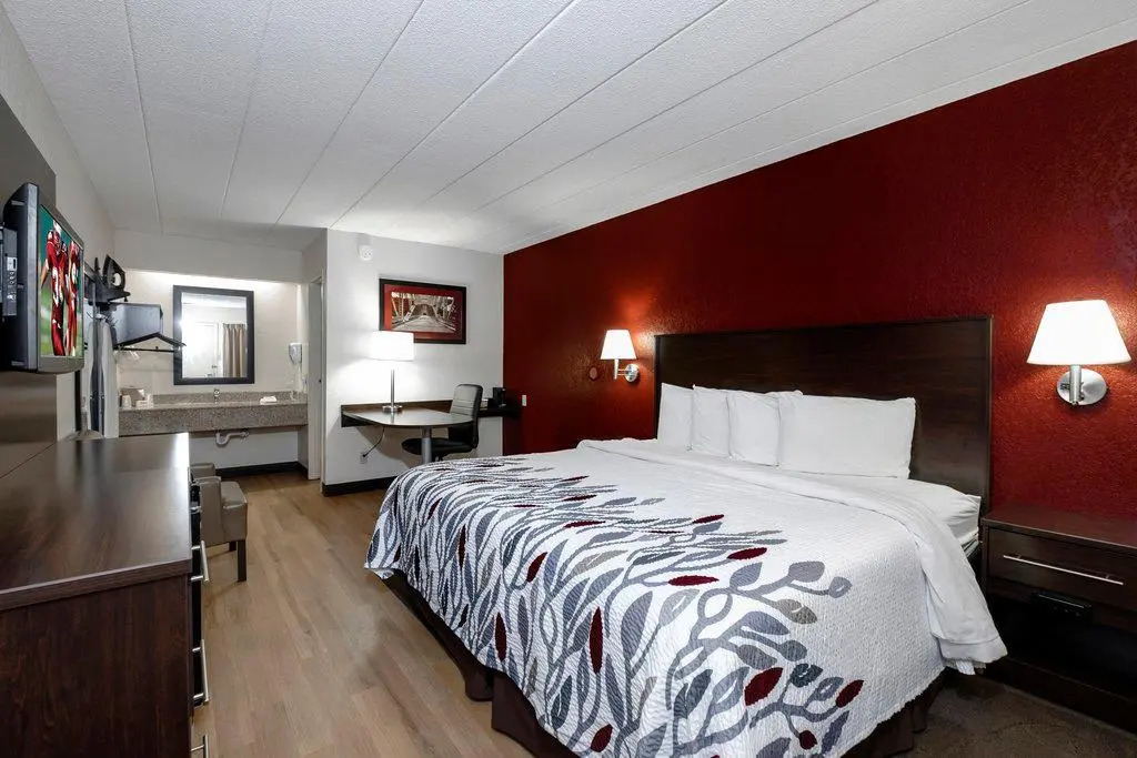 Red Roof Inn Cleveland - Medina