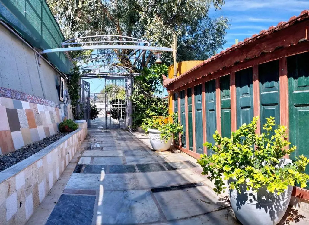 Container Luxury House
