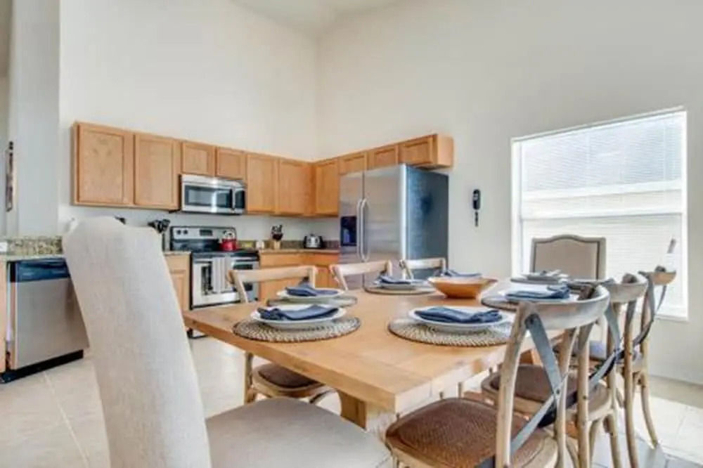 This Wonderful 4 Bedroom House Offers a Exceptional Vacational Experience