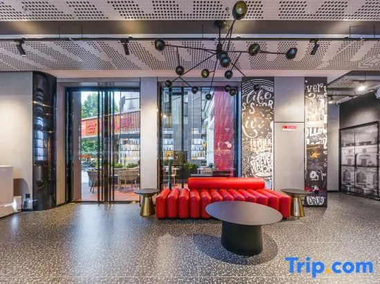 Ibis Hotel (Bengbu Carnival Plaza Store)