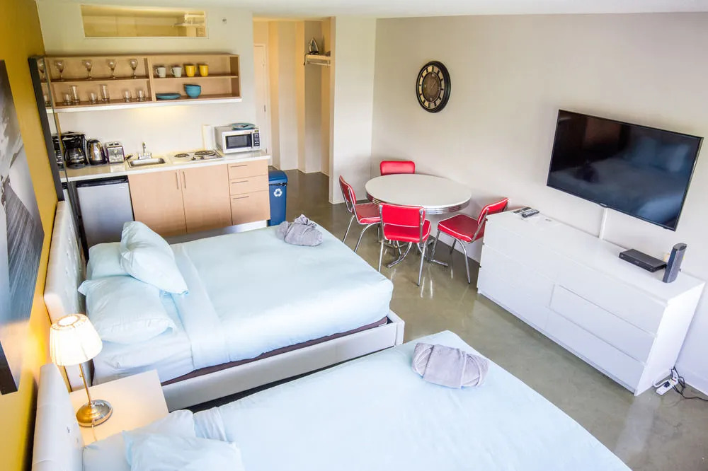 LA Extended Stay by Stay City Rentals