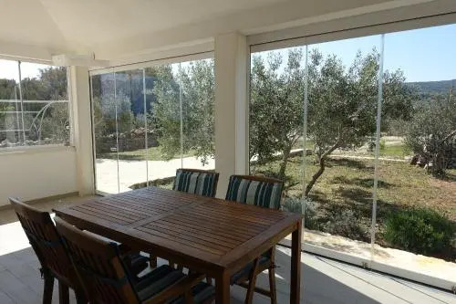 Robinzon Villa Zavala