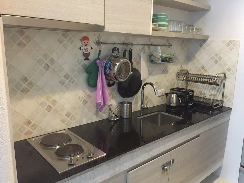 Chelona huahin beachfront resort condo