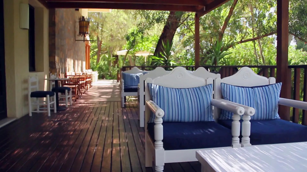 Apollonia Beach Resort & Spa