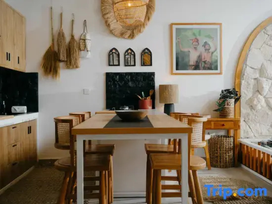 Villa Bergaya 2BR Brand New Oasis in Berawa