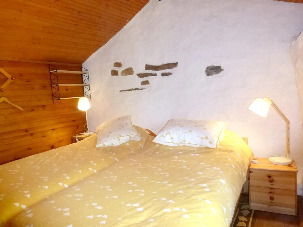 House With 3 Bedrooms in Saint-hilaire-peyroux, With Enclosed Garden and Wifi