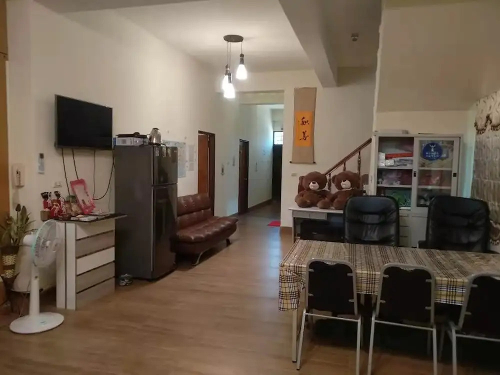 988 Homestay V