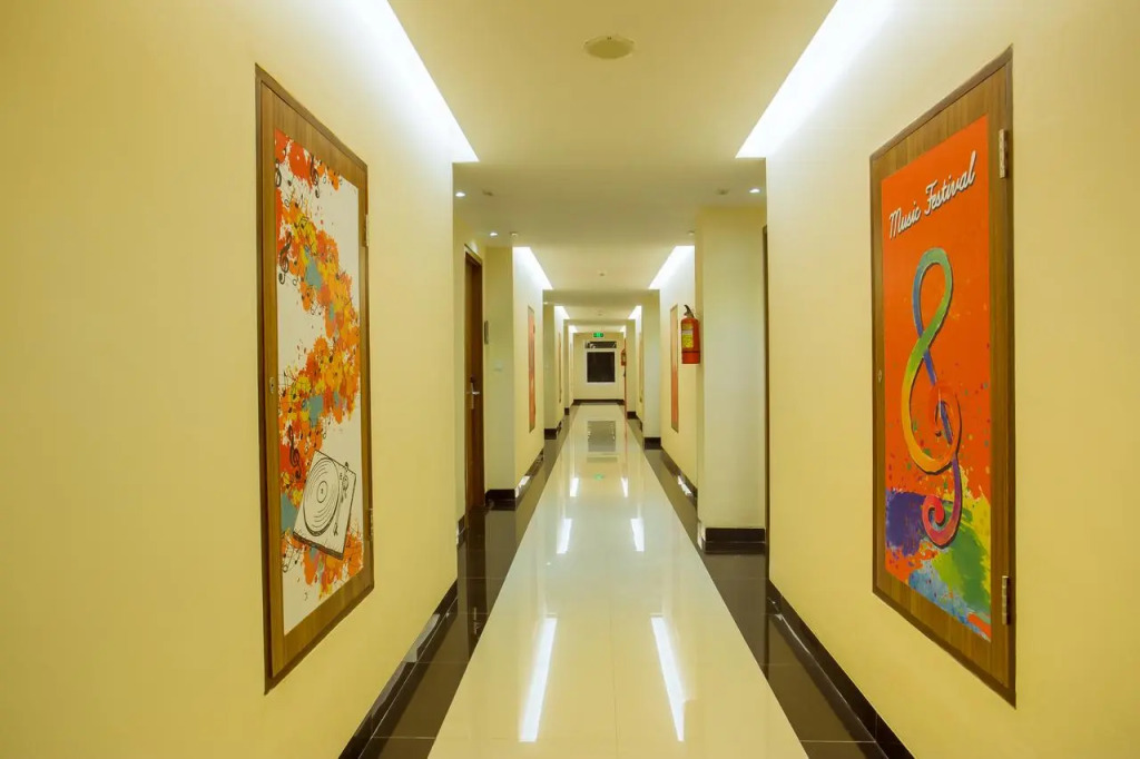Front One Hotel Purwodadi