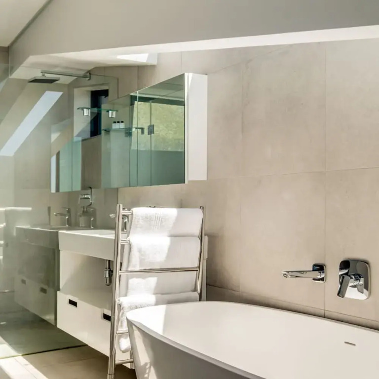 Incredible Penthouse w City Mountain Views Belle Vue Penthouse