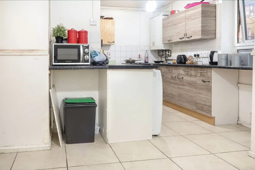 Teviot Street - Deluxe Double Room