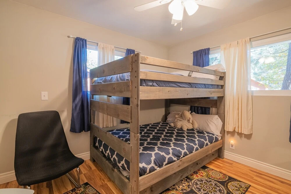 Summit Bearadise - Newly Remodeled And Minutes From Snow Summit Resort! 3 Bedroom Home
