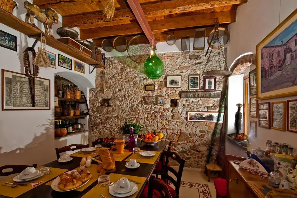Country House 2 Bedrooms 1 Bathroom - Albenga