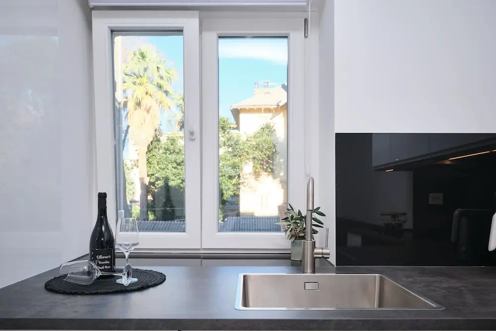 LaMer Luxury Suite by Litto
