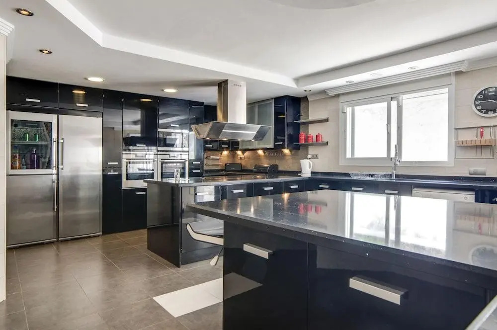 Exclusive 5star sea view villa Elviria