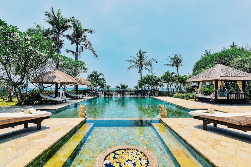 Villa Lotus